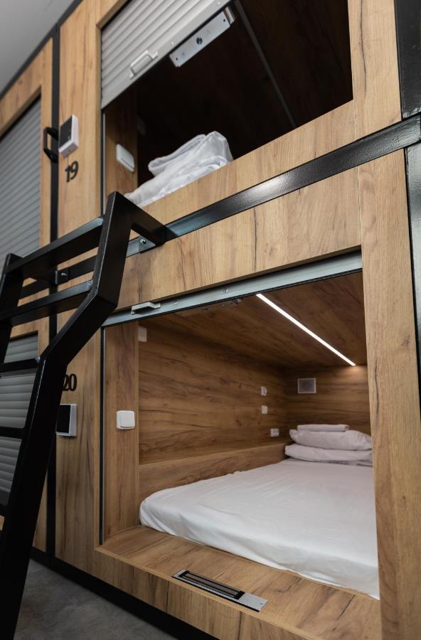 Capsule Hostel Andel Centre Spirit Prague Luaran gambar