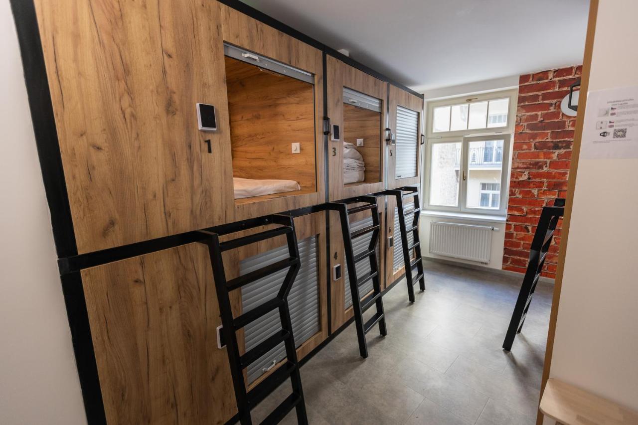 Capsule Hostel Andel Centre Spirit Prague Luaran gambar